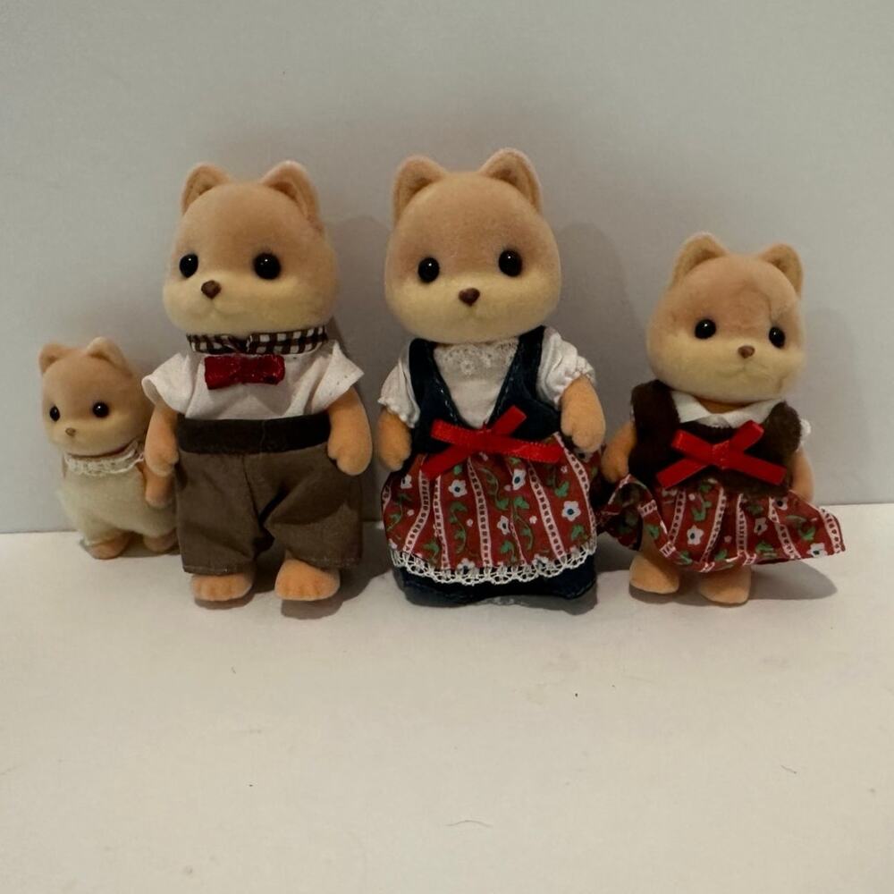 Calico Critters Caramel Dog Family of 4 rare - played with condition